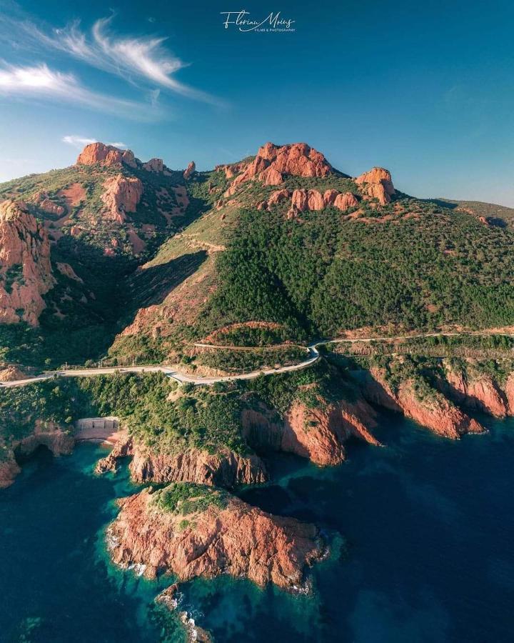 Jolie Villa Lalou Cote D'Azur Trois Chambres Fréjus Zewnętrze zdjęcie